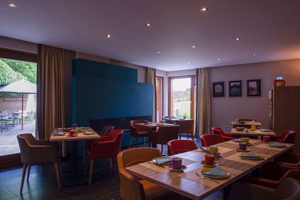 Hostellerie Du Peiffeschof, The Originals Relais Arlon Facilități foto